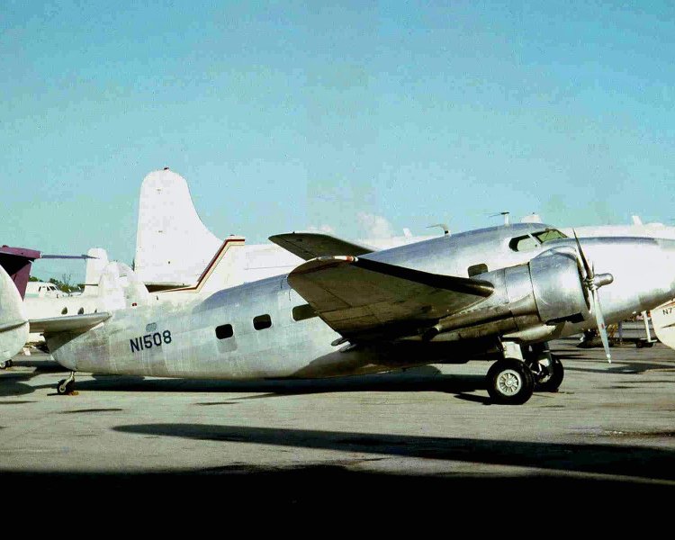 Самолет L-18-56 (Lodestar)