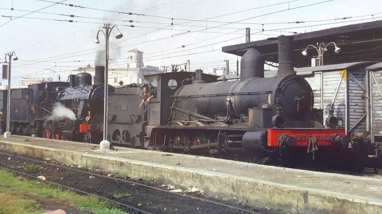 Паровоз 040