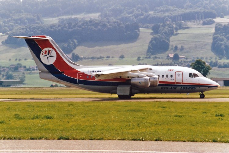 Самолет BAe 146-100