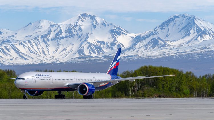 Самолет Boeing 777-300ER