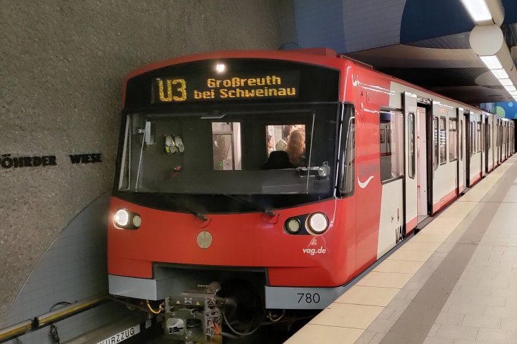 Электропоезд DT3-F
