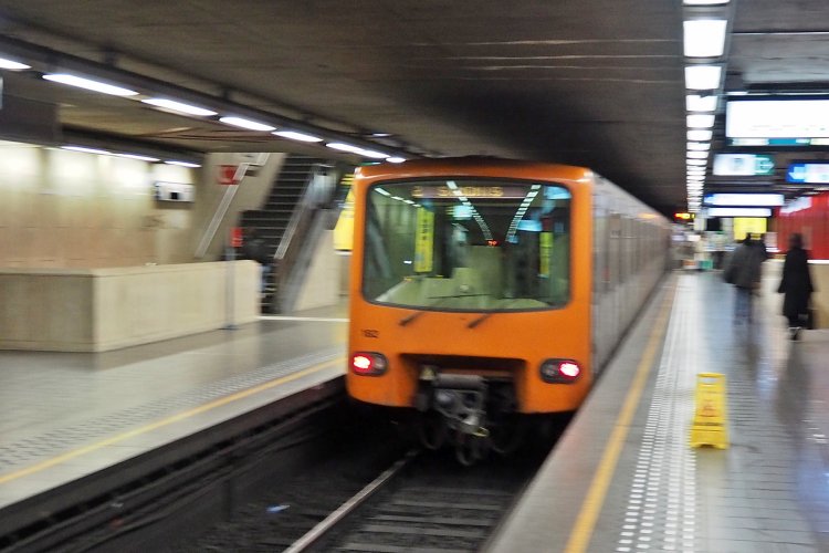 Электропоезд M2 (MX)