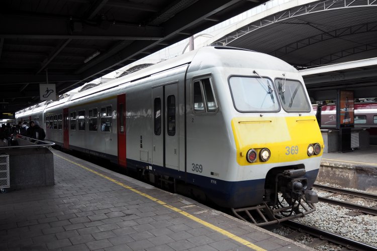 Электропоезд AM 80 (MS80, ZMC)