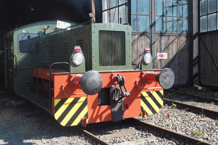 Тепловоз N4 (251)