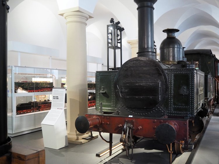 Паровоз H IV (H IV T, H IVb T, IVb T, IIb T, Sächsische IIb T)