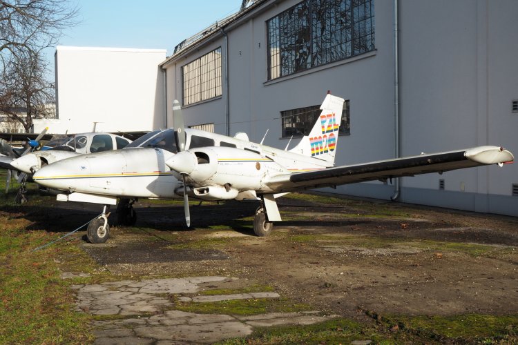 Самолет PA-34-200T (Seneca II, EMB-810C, M20, Mewa)
