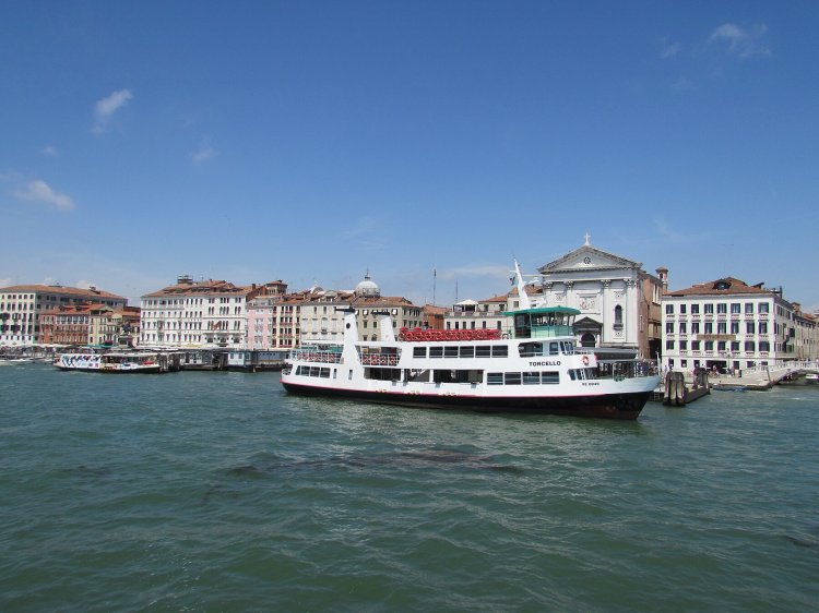 Теплоходы Poveglia, Torcello