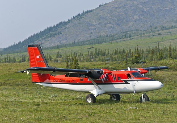 Самолет DHC-6-300 (Twin Otter)