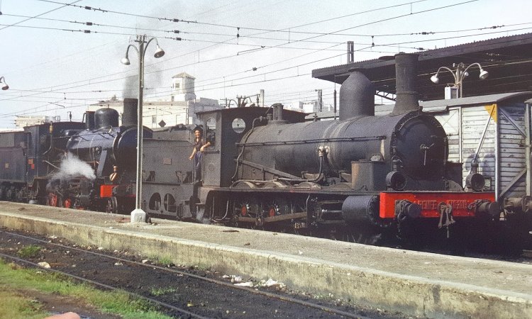 Паровоз 040