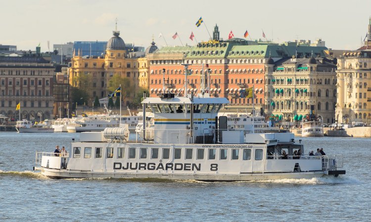 Теплоход Djurgården 8