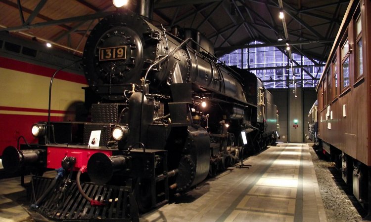 Паровоз Ем (S-25, Tr2, ST-1)