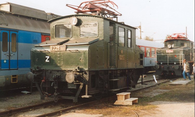 Электровоз WIEN (E 225)