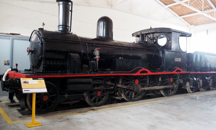 Паровоз 220 (AGR 1-8)