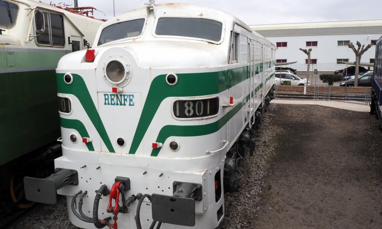 Тепловоз DL-500C (FPD7, New South Wales 44, SAR 930, A300, WDM-1, Renfe 1800, Renfe 318)