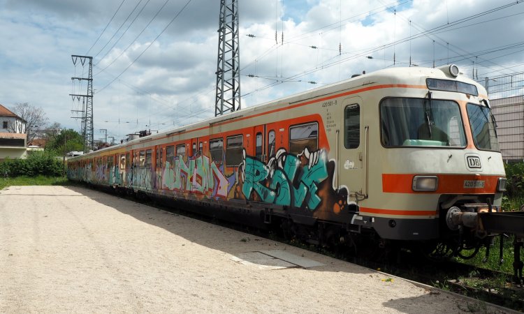 Электропоезд 420 (X420)