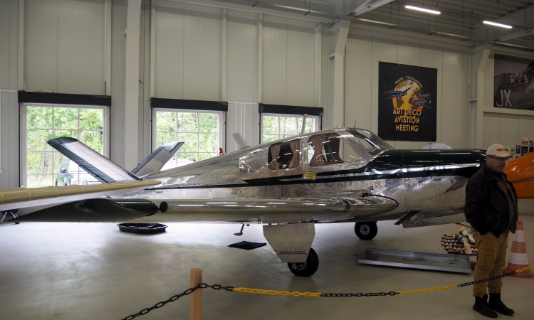 Самолет B35 (Bonanza)