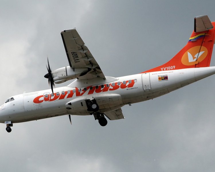 Самолет ATR 42–400