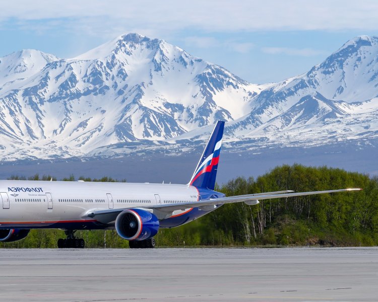 Самолет Boeing 777-300ER