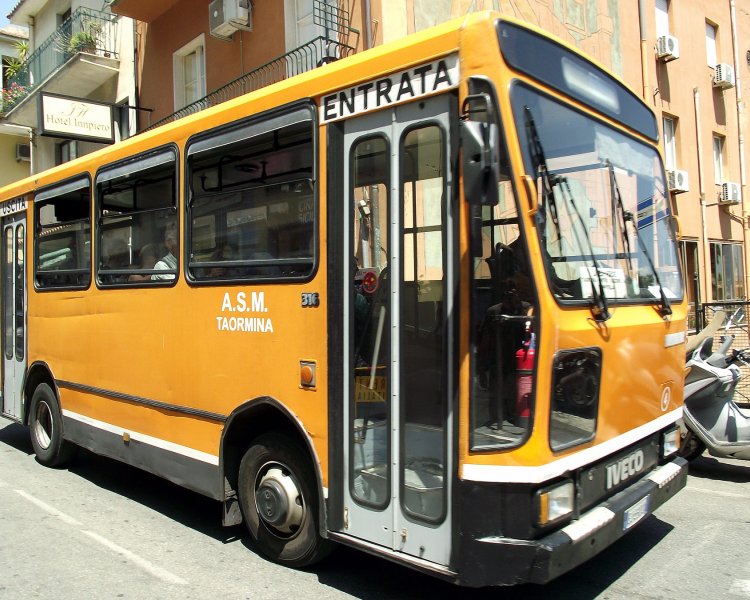 Автобус Iveco 316.8.13 Viberti (Fiat 316.8.13)