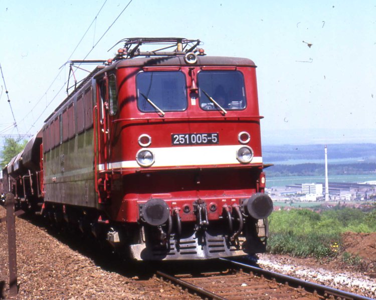 Электровоз E 251 (DB 171)