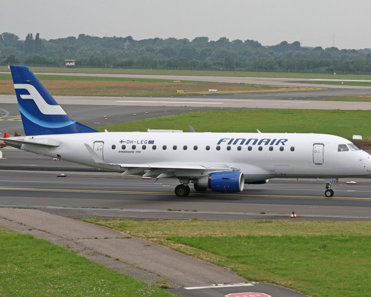 Самолет ERJ 170-100LR (E-Jet, E170LR)
