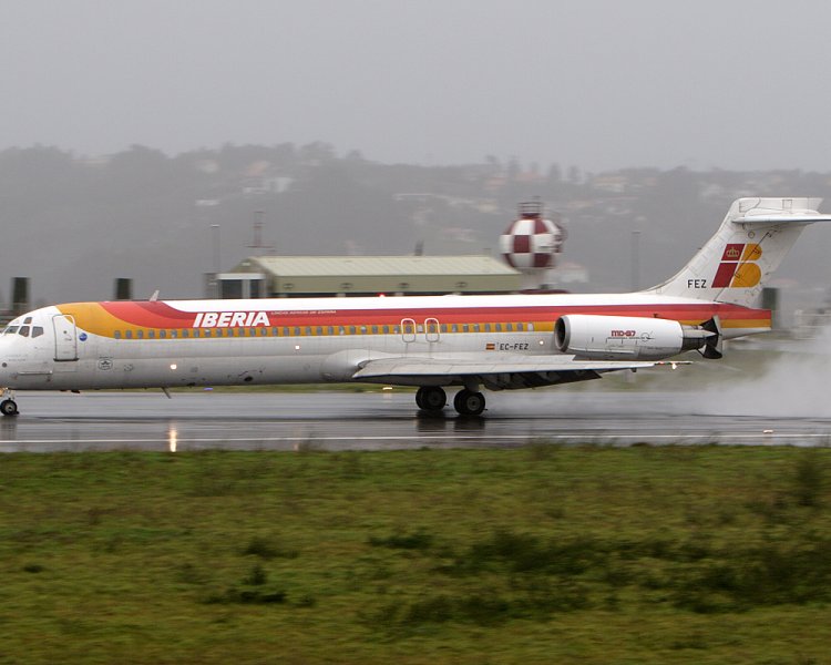 Самолет DC-9-87 (MD-87)