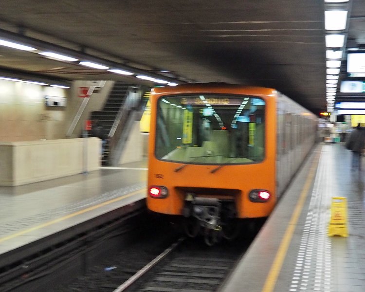 Электропоезд M2 (MX)