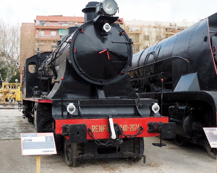 Паровоз 240 (FCA 71-74)