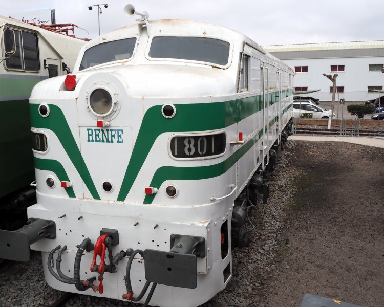 Тепловоз DL-500C (FPD7, New South Wales 44, SAR 930, A300, WDM-1, Renfe 1800, Renfe 318)