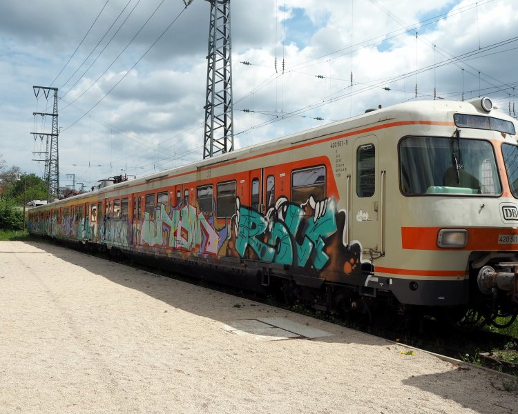 Электропоезд 420 (X420)