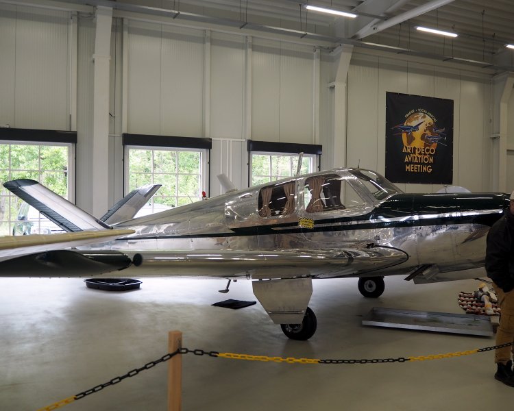 Самолет B35 (Bonanza)