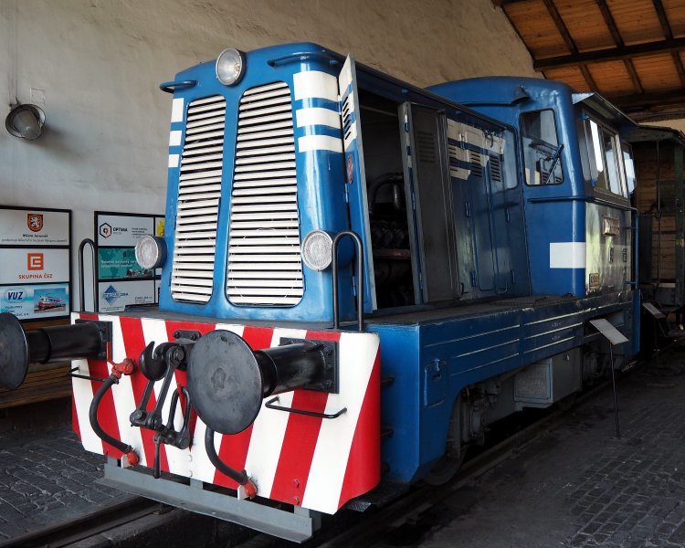 Мотовоз 700 (T 211.0)