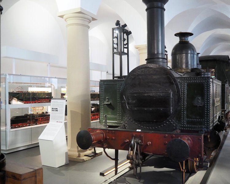 Паровоз H IV (H IV T, H IVb T, IVb T, IIb T, Sächsische IIb T)