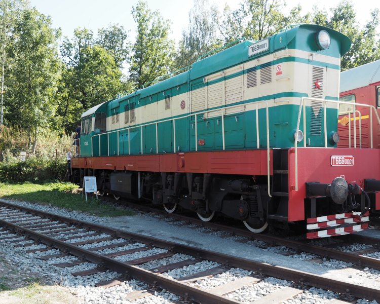 Тепловоз 770