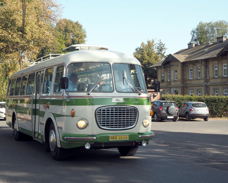 Автобус Škoda 706 RTO KAR