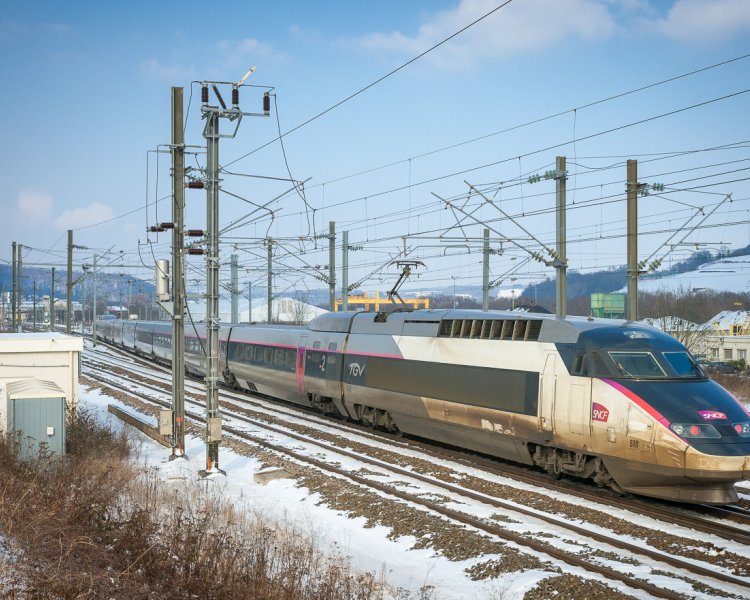 Электропоезд TGV Réseau (TGV-R, SNCF 28000)